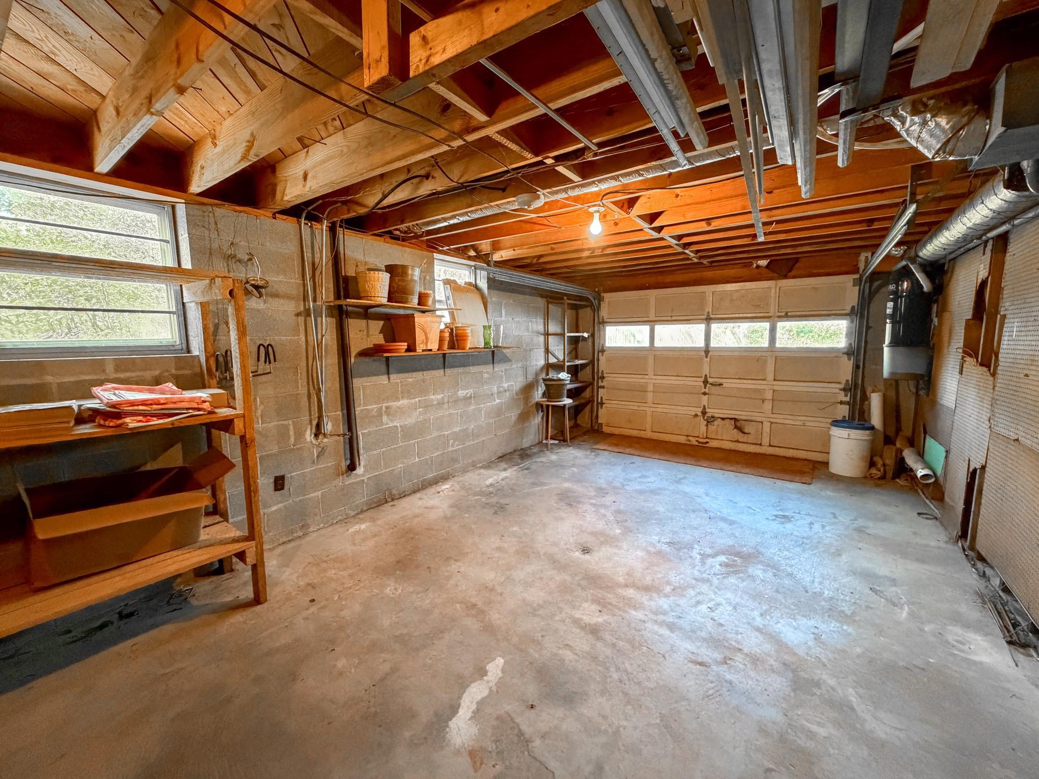 503 East Quitman Street Iuka, MS 38852 - Photo 16 of 20 a view of storage and utility room