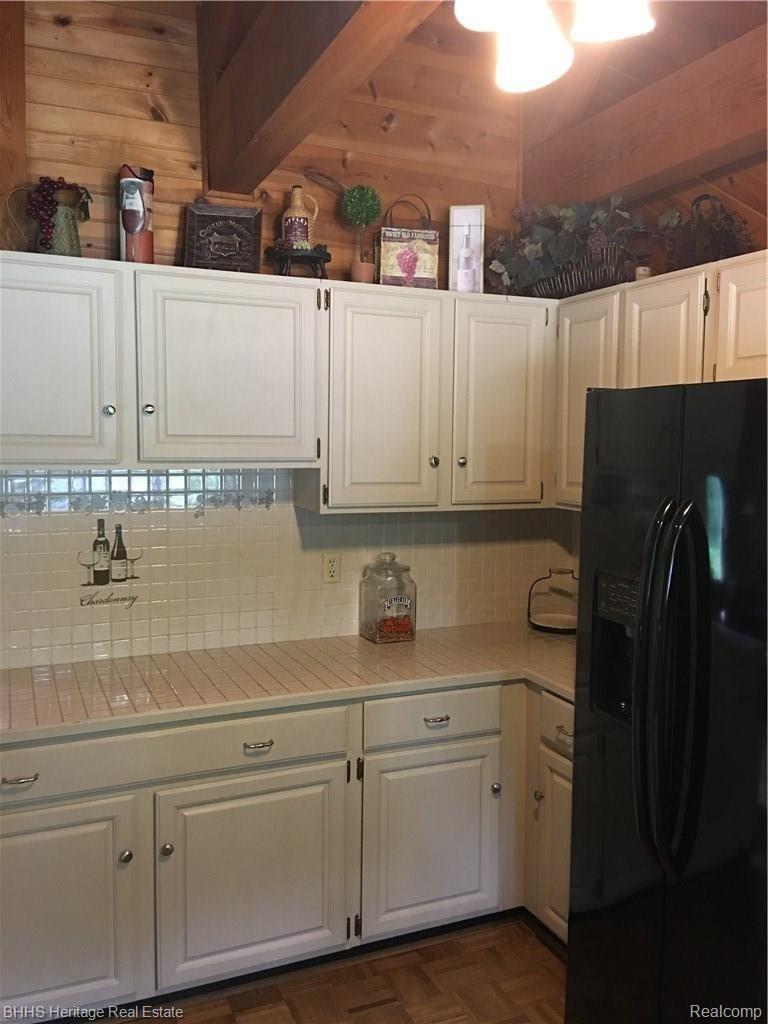4535 West Allen Road Howell, MI 48855 - Photo 18 of 34 IMG_0947.JPG