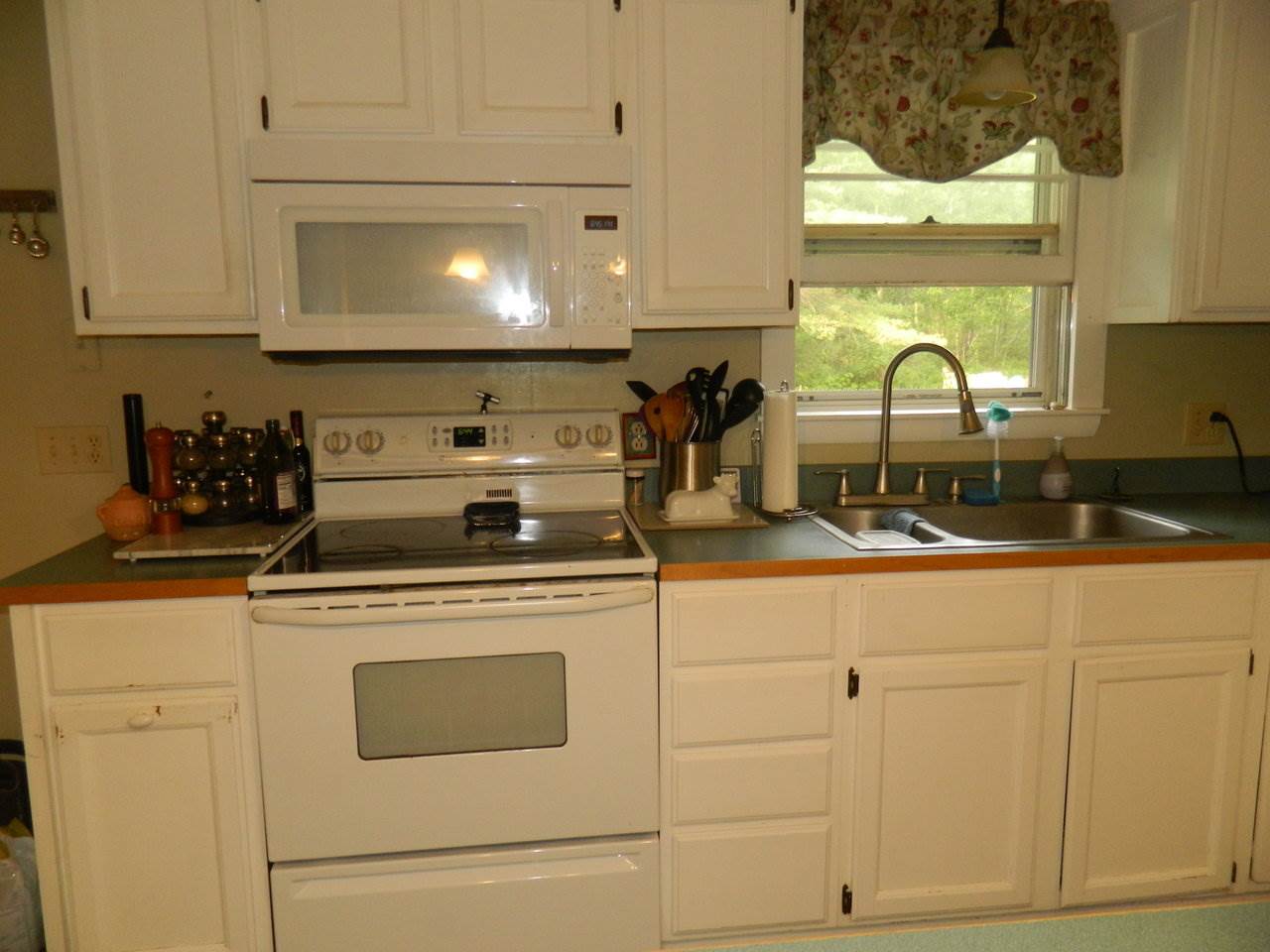 179 Lee River Road Jericho, VT 05465 - Photo 14 of 36