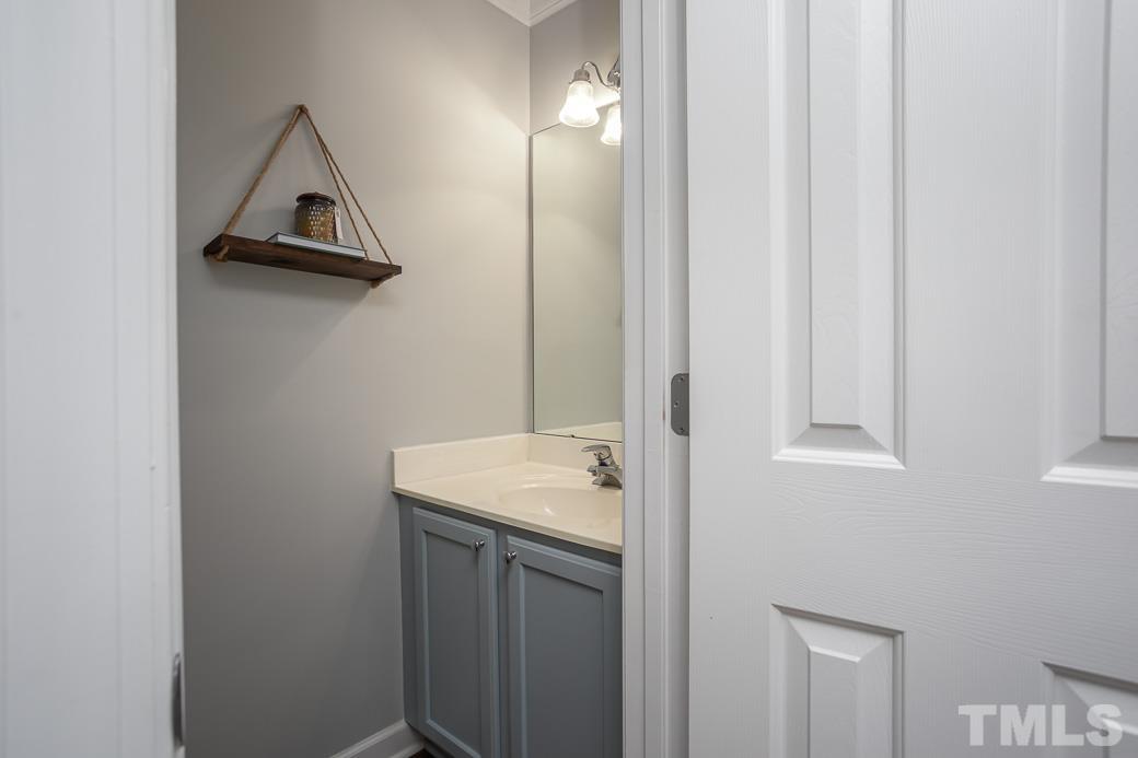 8908 Castleton Lane Raleigh, NC 27615 - Photo 14 of 28