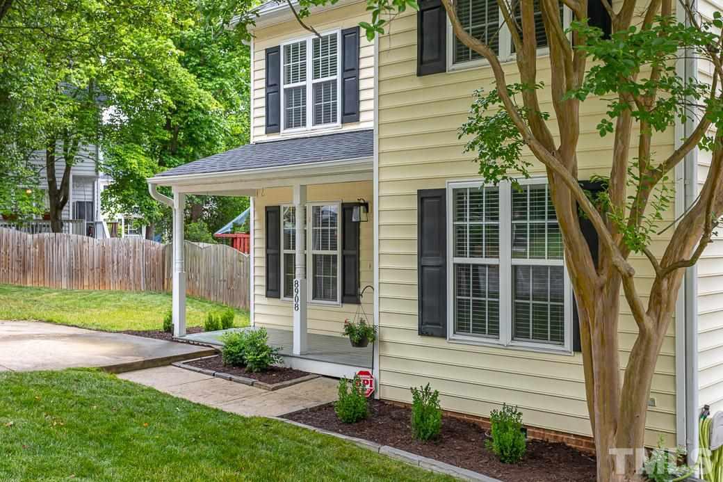 8908 Castleton Lane Raleigh, NC 27615 - Photo 3 of 28