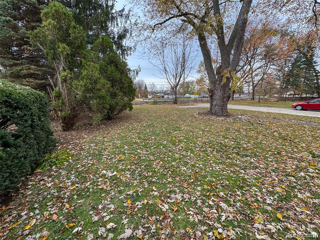 5381 Merrick Street Dearborn Heights, MI 48125 - Photo 32 of 45