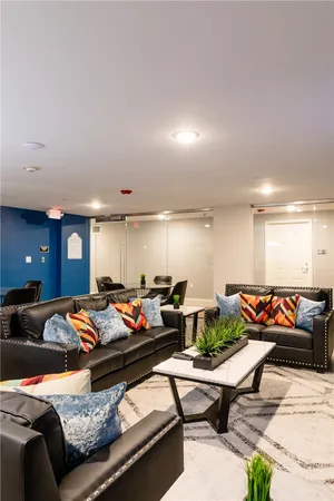 $2,125 | 101 Cedar Street, Unit 707, Providence, RI 02903