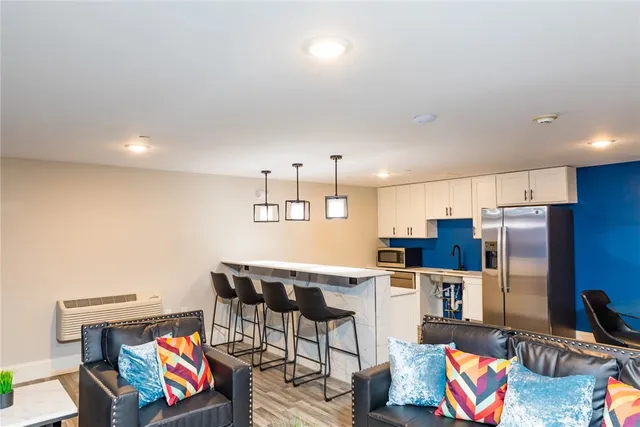 $2,125 | 101 Cedar Street, Unit 707, Providence, RI 02903