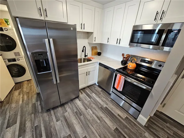 $2,125 | 101 Cedar Street, Unit 707, Providence, RI 02903