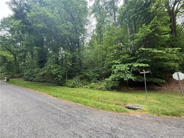 $59,900 | 0 Queens Grant Road, Winston-Salem, NC 27106