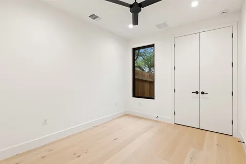 $2,250,000 | 2611 Oak Crest Avenue, Unit A & B, Austin, TX 78704