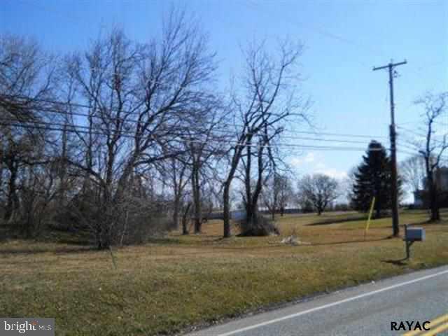 5211 Harmony Grove Road Dover, PA 17315 - Photo 4 of 6 Gallery Image 4