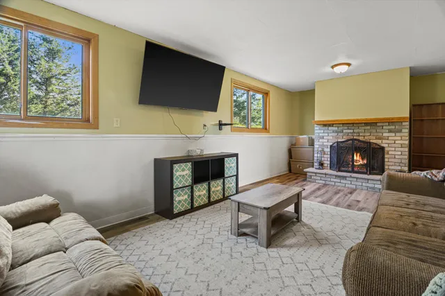 $625,000 | W2723 Highway 18, Helenville, WI 53137