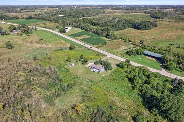 $625,000 | W2723 Highway 18, Helenville, WI 53137