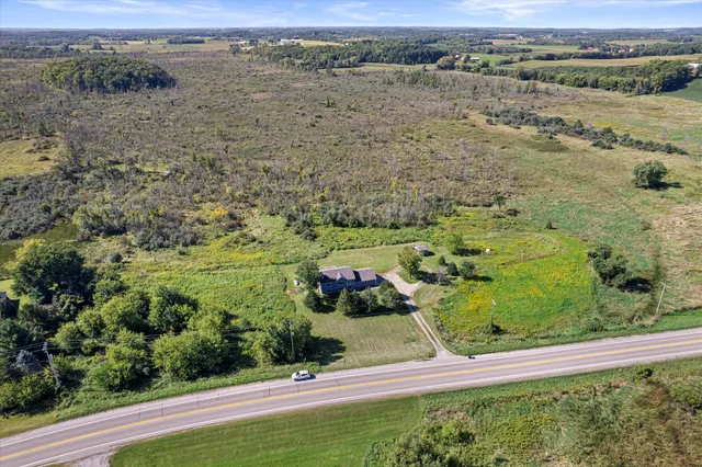 $625,000 | W2723 Highway 18, Helenville, WI 53137