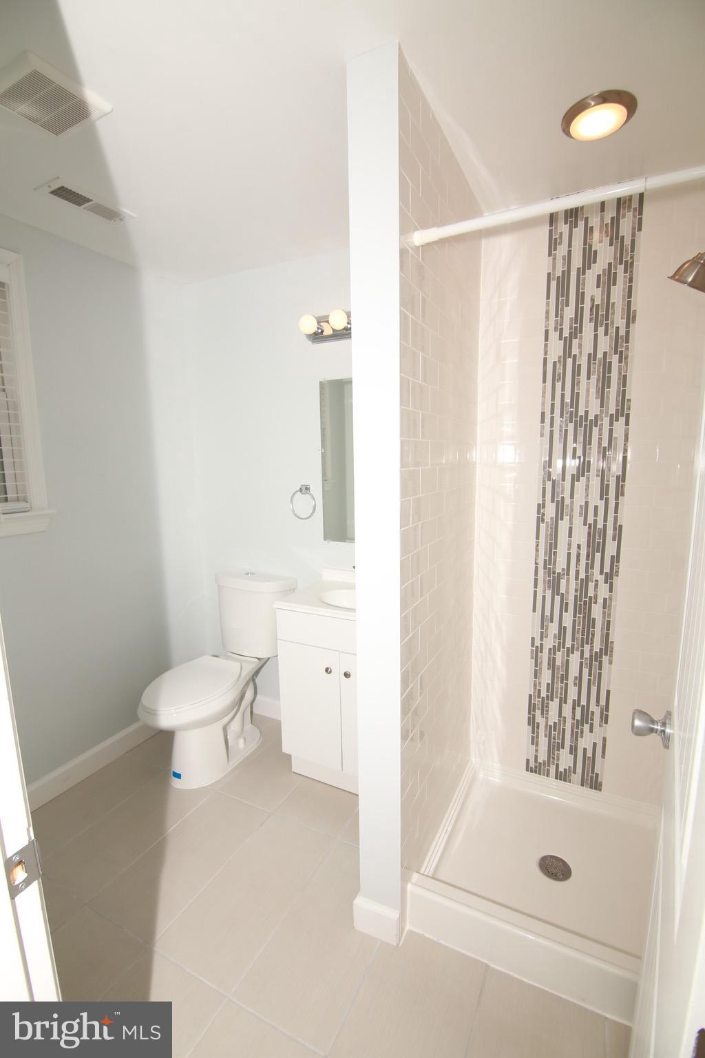 4701 Henderson Road Temple Hills, MD 20748 - Photo 22 of 28 Bathroom 3