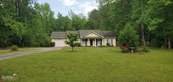$2,100 | 70 Covey Trail, Newnan, GA 30265