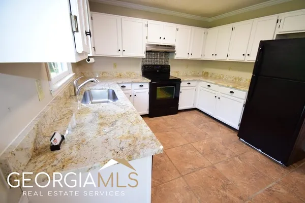 $2,100 | 70 Covey Trail, Newnan, GA 30265