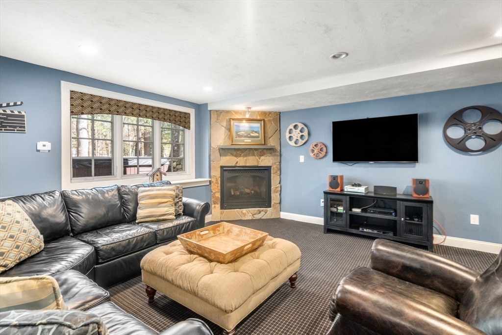 1080 North Street Walpole, MA 02081 - Photo 31 of 42