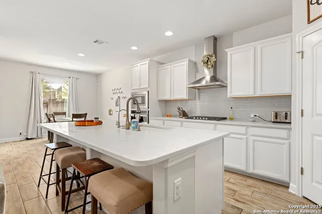 $2,100 | 1811 Virgil Path, San Antonio, TX 78245