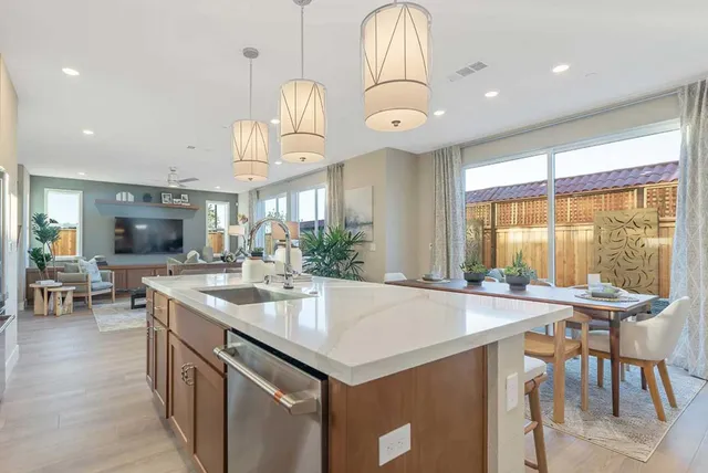 $799,900 | 130 Dogwood Court, Hollister, CA 95023