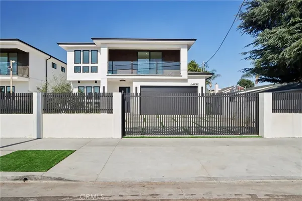 a view of front door