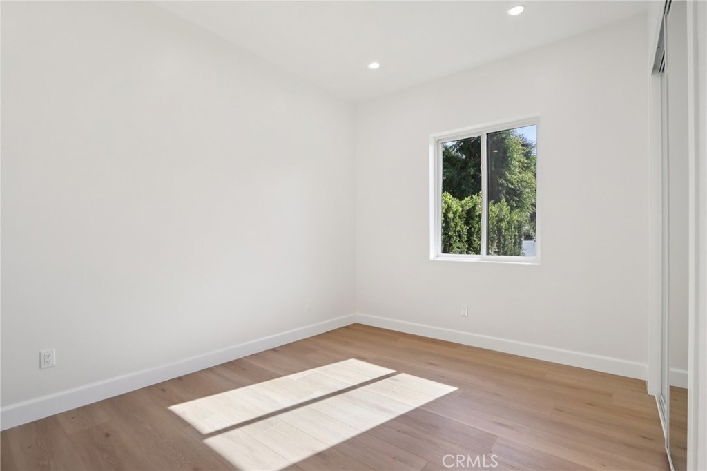 14929 Vose Street Van Nuys, CA 91405 - Photo 44 of 56 an empty room with windows
