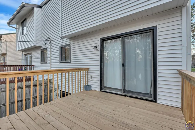 $174,900 | 6040 Southwest 25th Street, Topeka, KS 66614