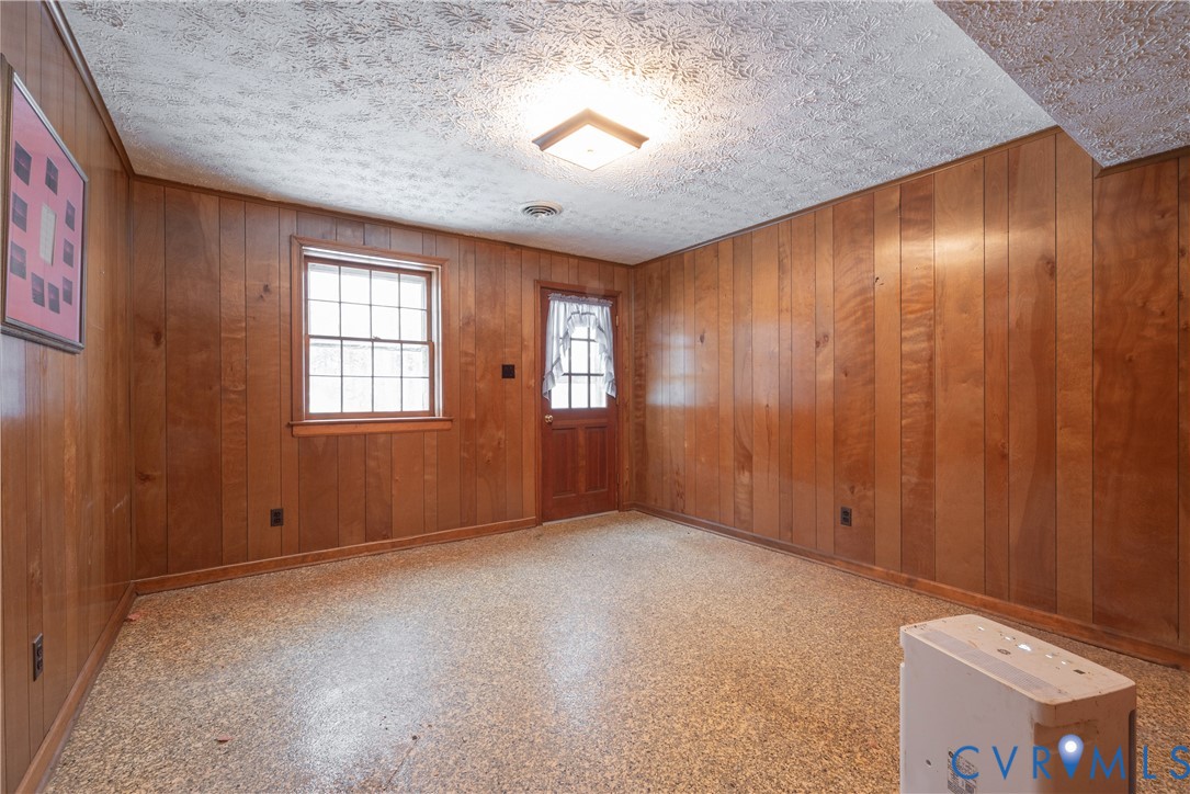 17904 Nash Road Dinwiddie, VA 23841 - Photo 20 of 45