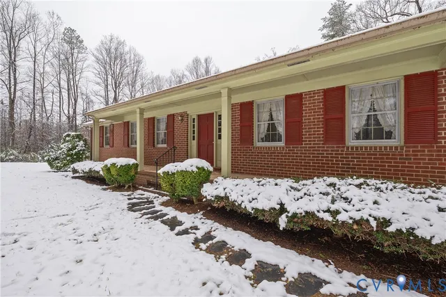 $379,900 | 17904 Nash Road, Dinwiddie, VA 23841