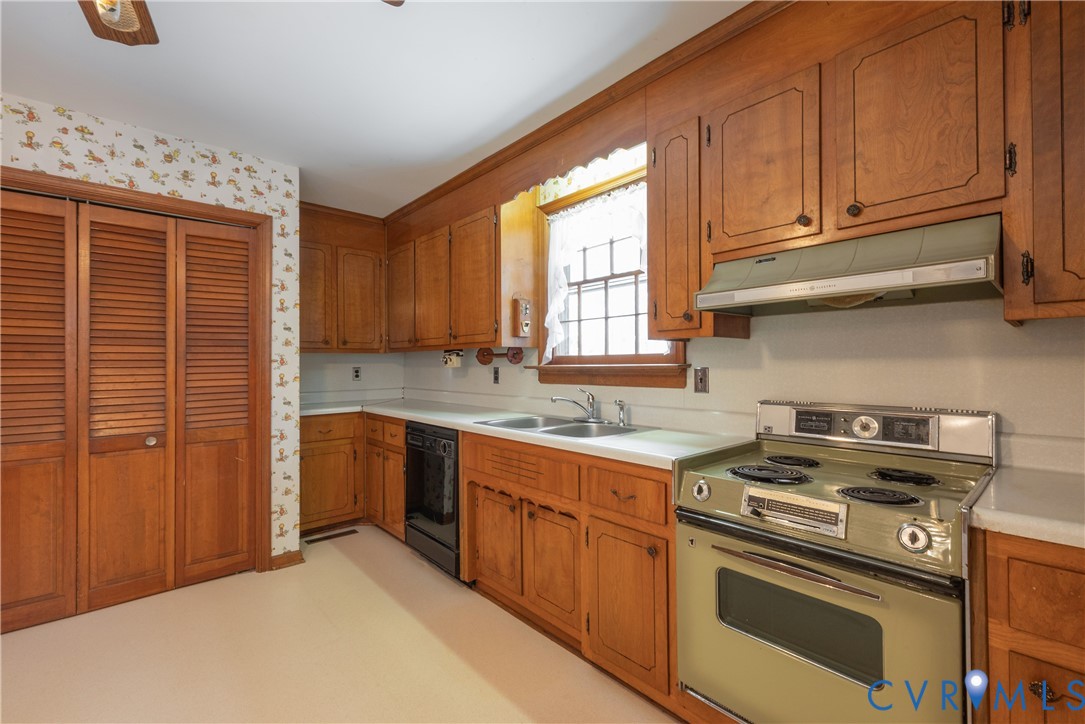 17904 Nash Road Dinwiddie, VA 23841 - Photo 27 of 45