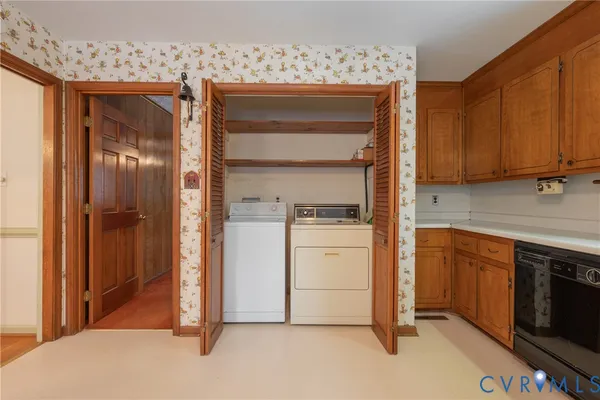 $365,000 | 17904 Nash Road, Dinwiddie, VA 23841