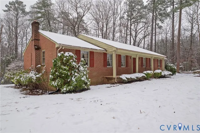 $379,900 | 17904 Nash Road, Dinwiddie, VA 23841