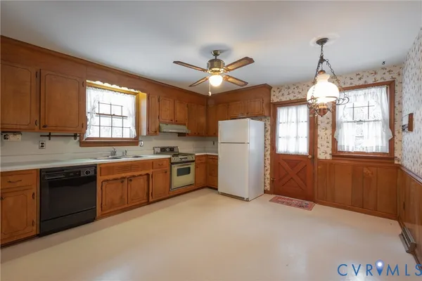 $365,000 | 17904 Nash Road, Dinwiddie, VA 23841