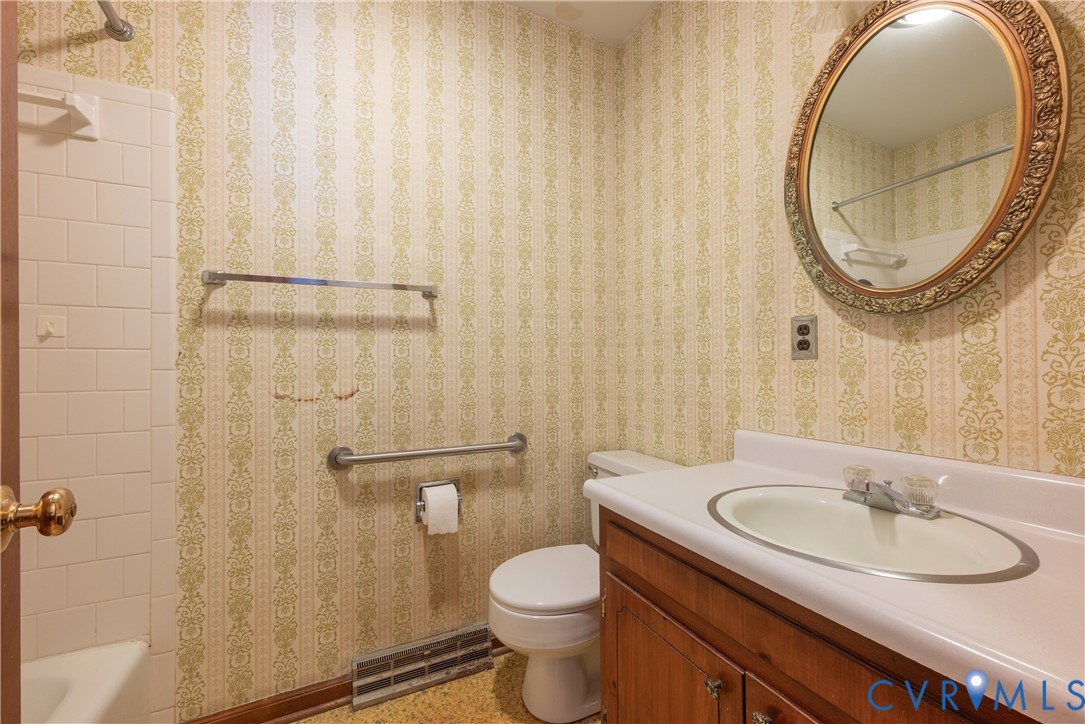 17904 Nash Road Dinwiddie, VA 23841 - Photo 8 of 45