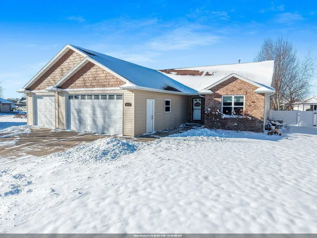 $399,900 | 1012 Tana Lane, Menasha, WI 54952
