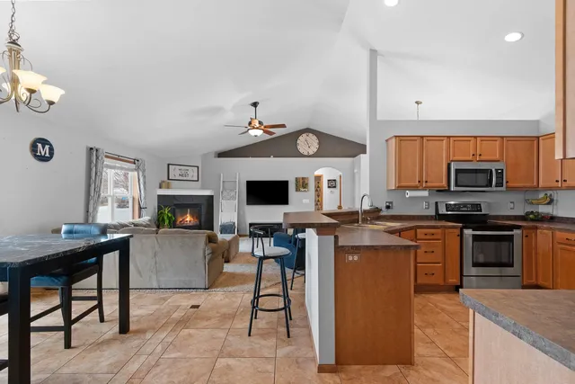 $409,900 | 1012 Tana Lane, Menasha, WI 54952