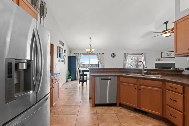 $409,900 | 1012 Tana Lane, Menasha, WI 54952