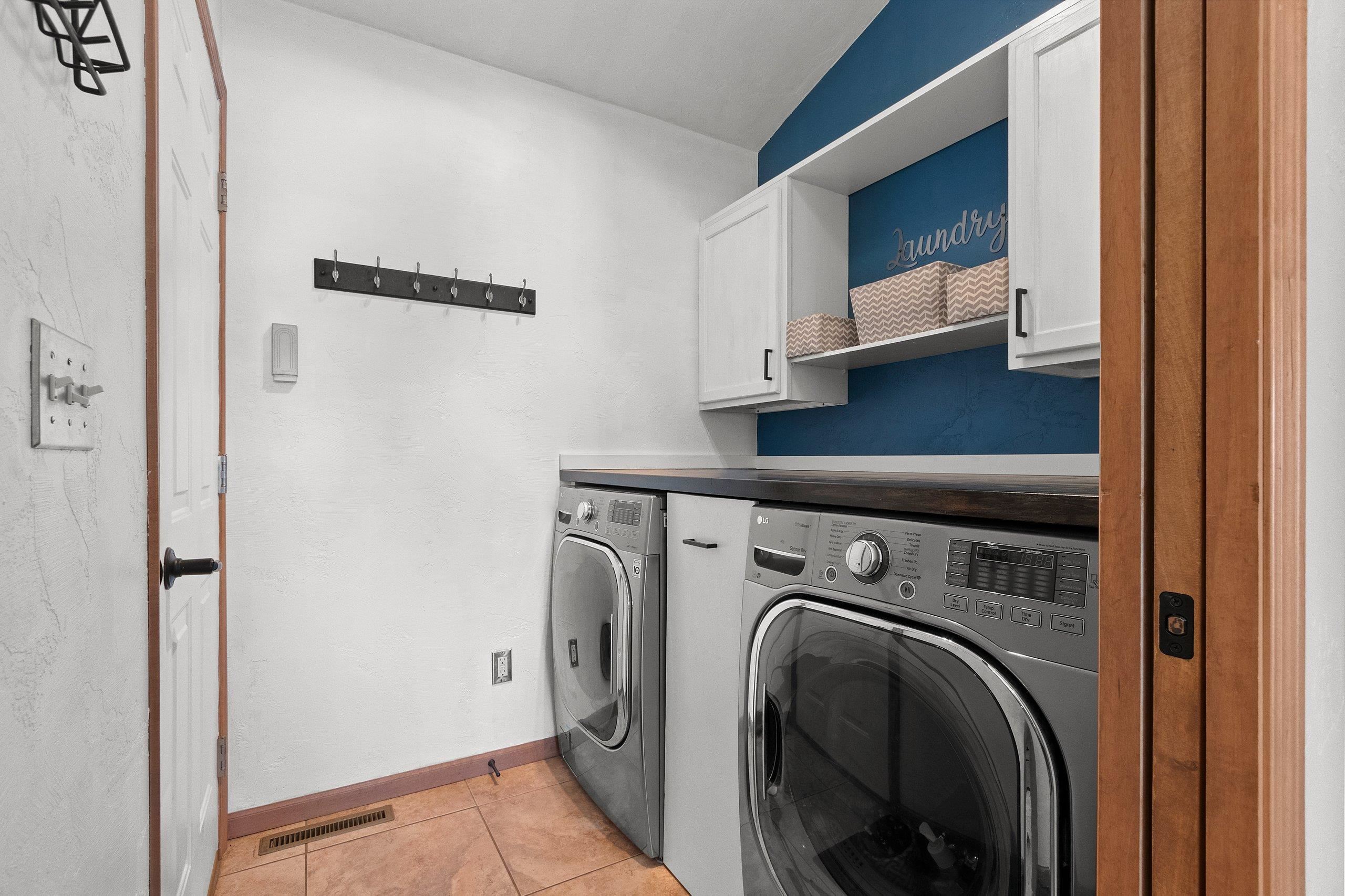 1012 Tana Lane Menasha, WI 54952 - Photo 18 of 44