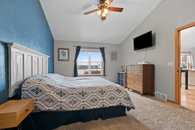 $409,900 | 1012 Tana Lane, Menasha, WI 54952