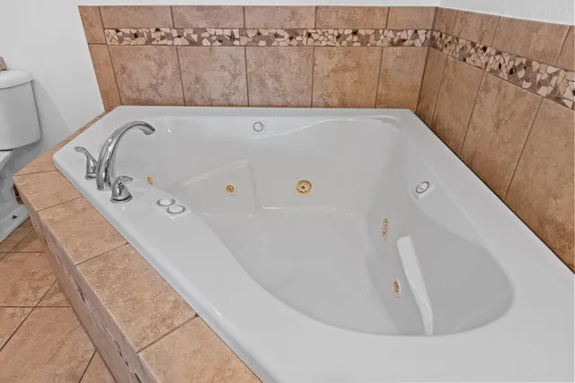 $409,900 | 1012 Tana Lane, Menasha, WI 54952