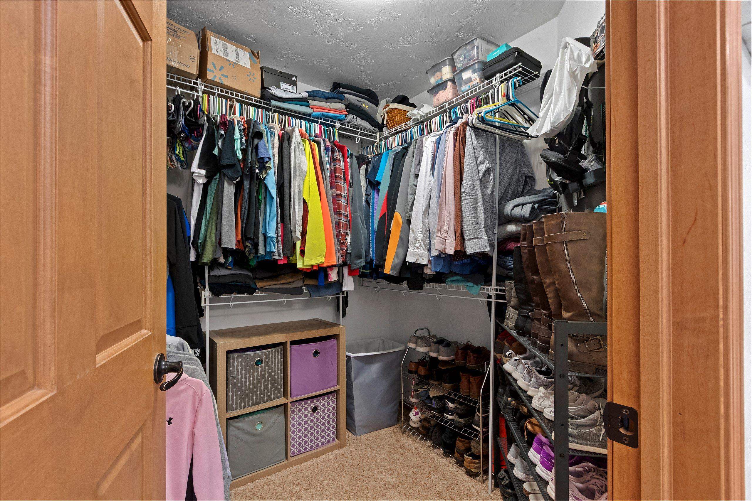 1012 Tana Lane Menasha, WI 54952 - Photo 26 of 44