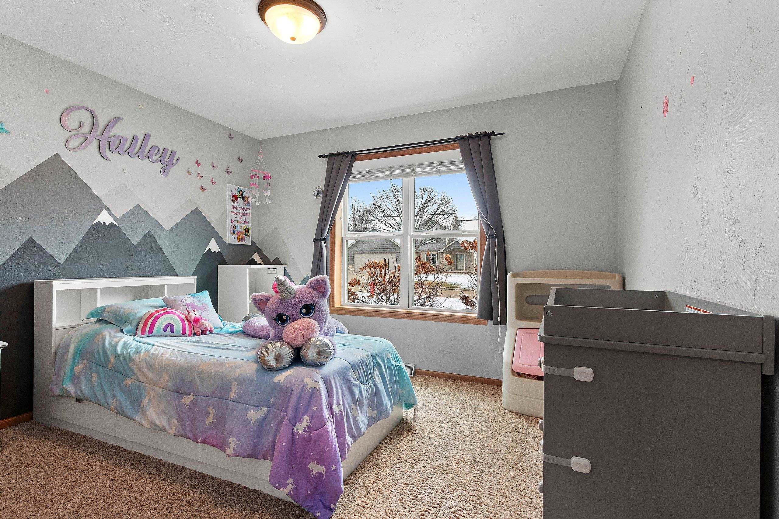 1012 Tana Lane Menasha, WI 54952 - Photo 29 of 44