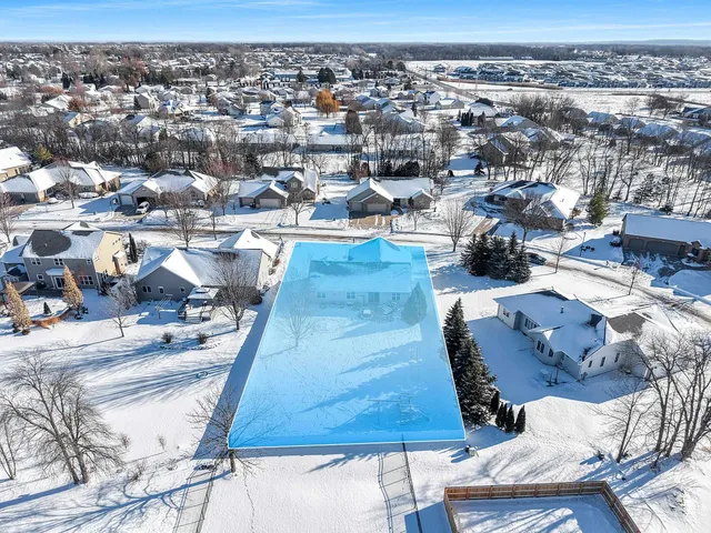 $409,900 | 1012 Tana Lane, Menasha, WI 54952