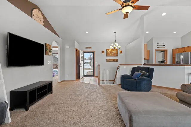 $409,900 | 1012 Tana Lane, Menasha, WI 54952