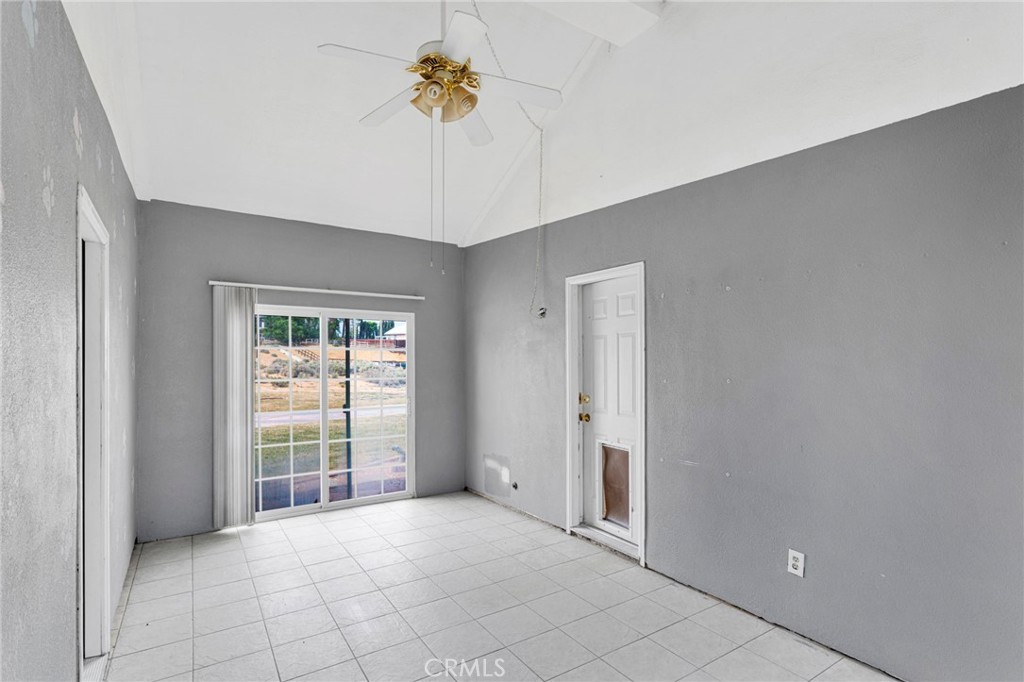 27655 River Rock Road Helendale, CA 92342 - Photo 22 of 64