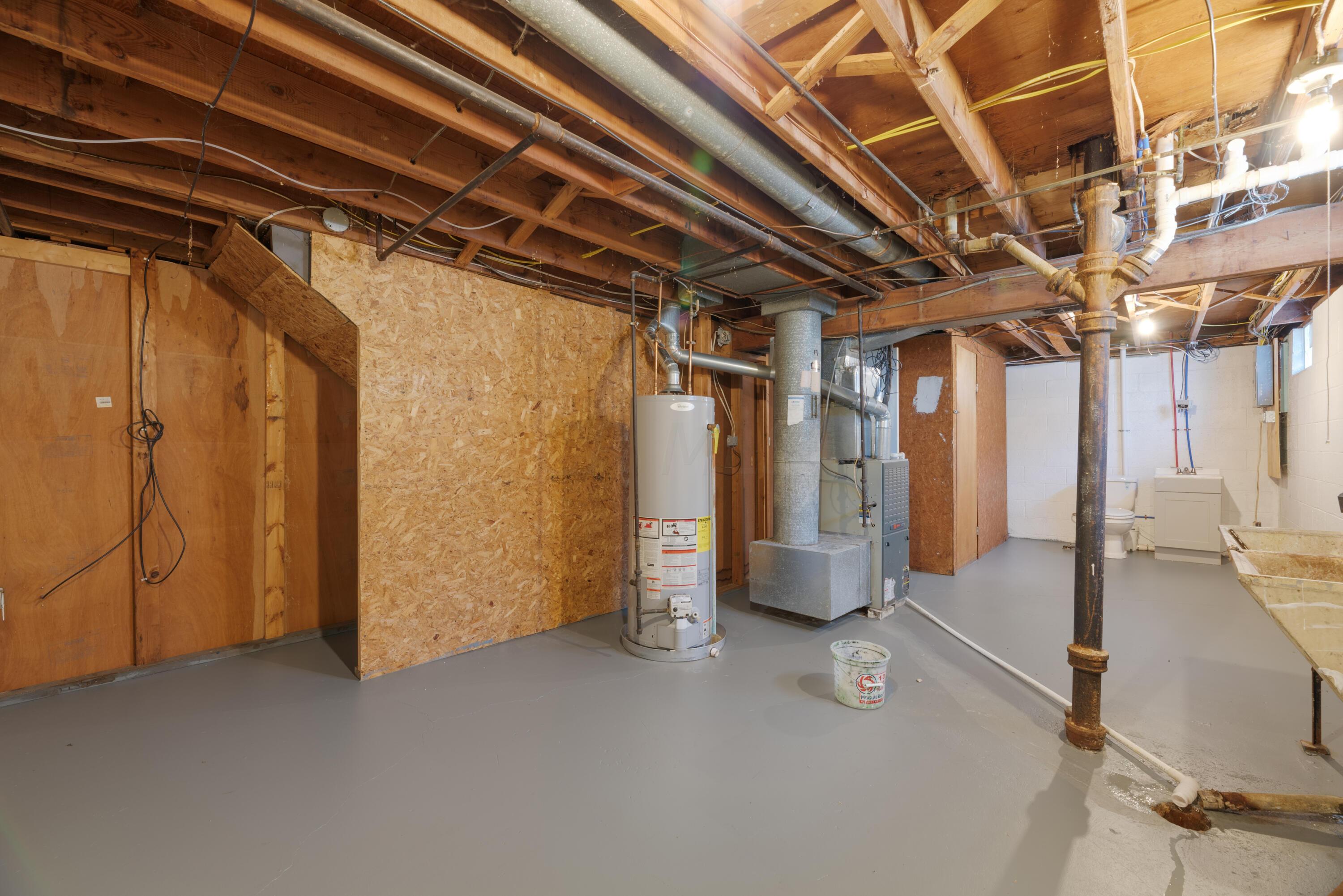 1509 Moler Road Columbus, OH 43207 - Photo 35 of 43 Utility Room