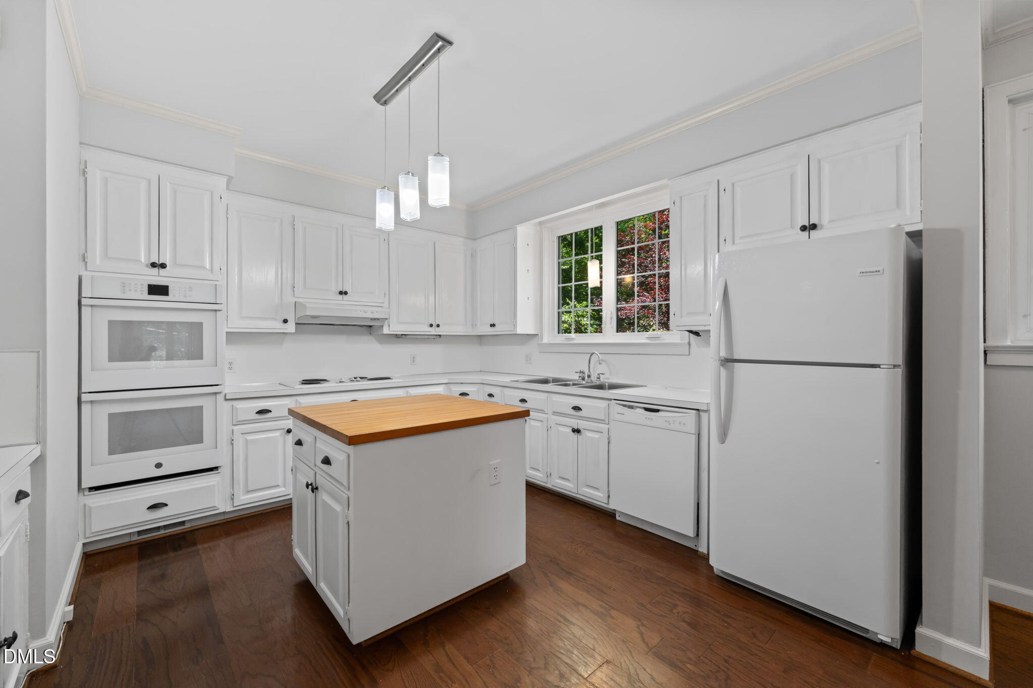 3437 Dover Road Durham, NC 27707 - Photo 14 of 67