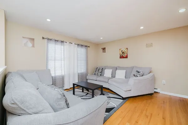 $509,900 | 3 Diamond Street, Fairhaven, MA 02719