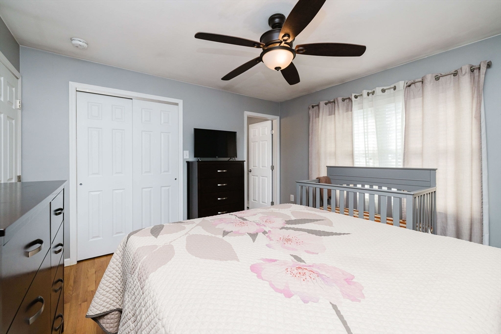 3 Diamond Street Fairhaven, MA 02719 - Photo 22 of 35