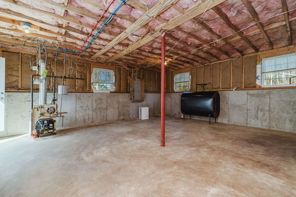 3 Diamond Street Fairhaven, MA 02719 - Photo 27 of 35