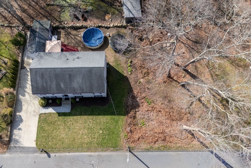 3 Diamond Street Fairhaven, MA 02719 - Photo 31 of 35