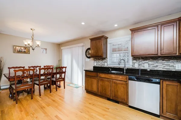 $509,900 | 3 Diamond Street, Fairhaven, MA 02719