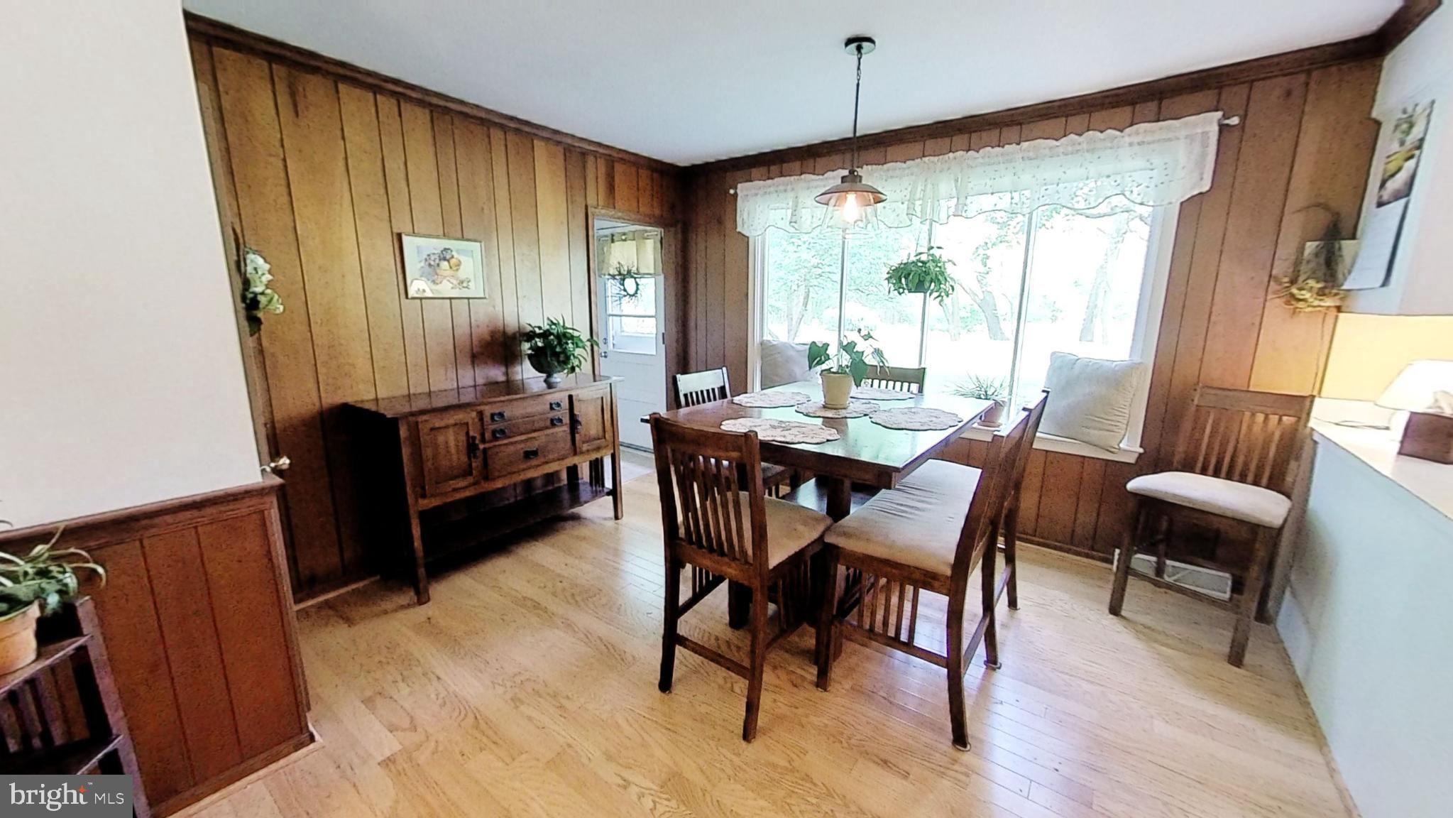 347 Richard Road Yardley, PA 19067 - Photo 11 of 25 Gallery Image 11